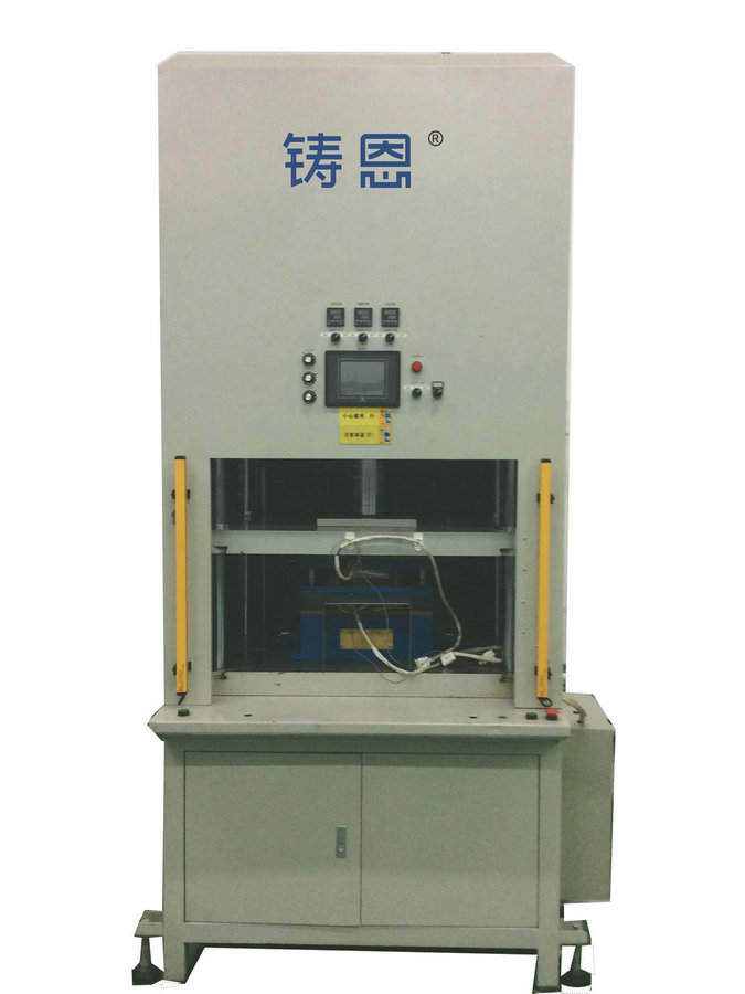 IMD/IML熱壓裁切機